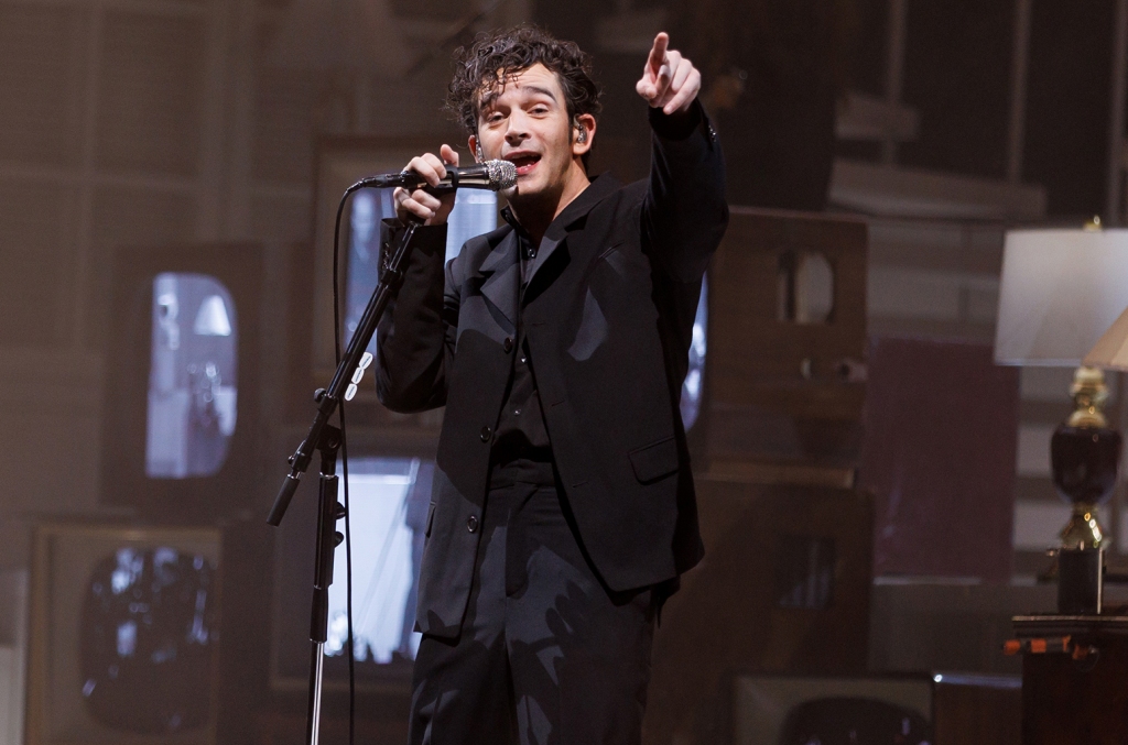 The 1975’s Matty Healy Opens For His Own Band, Responds to Noel Gallagher Diss With Even Spicier Shot